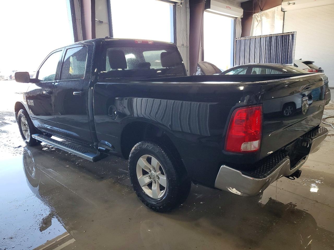 2014 RAM 1500 ST photo 2