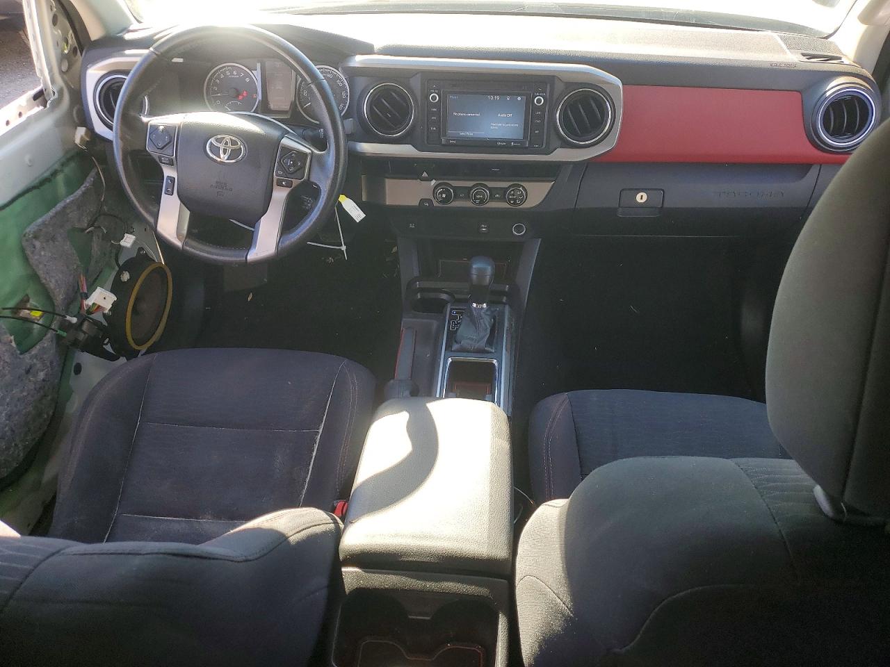 2017 TOYOTA TACOMA DOUBLE CAB photo 15