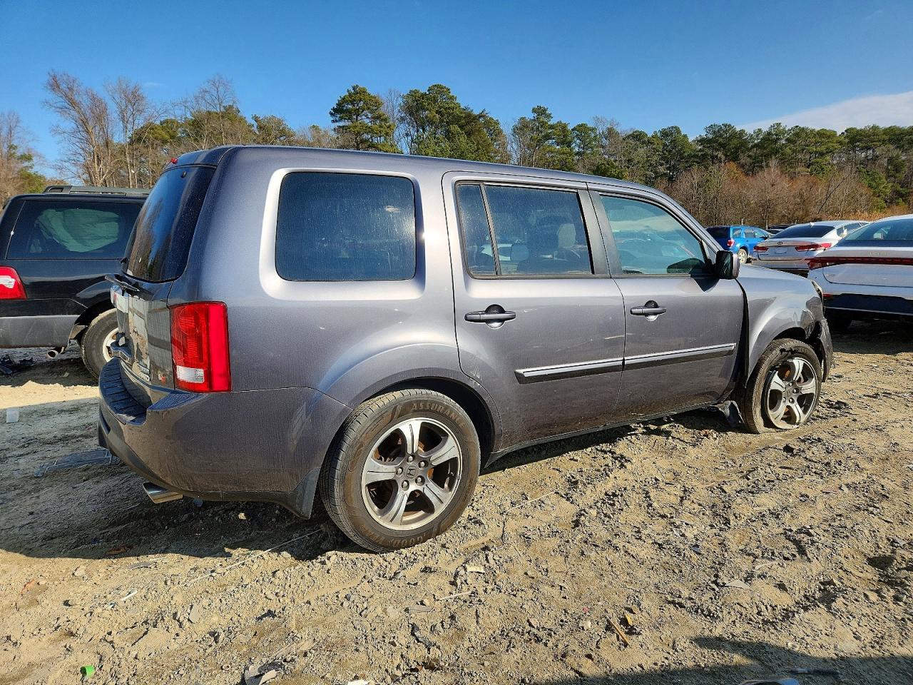 2015 HONDA PILOT SE photo 3