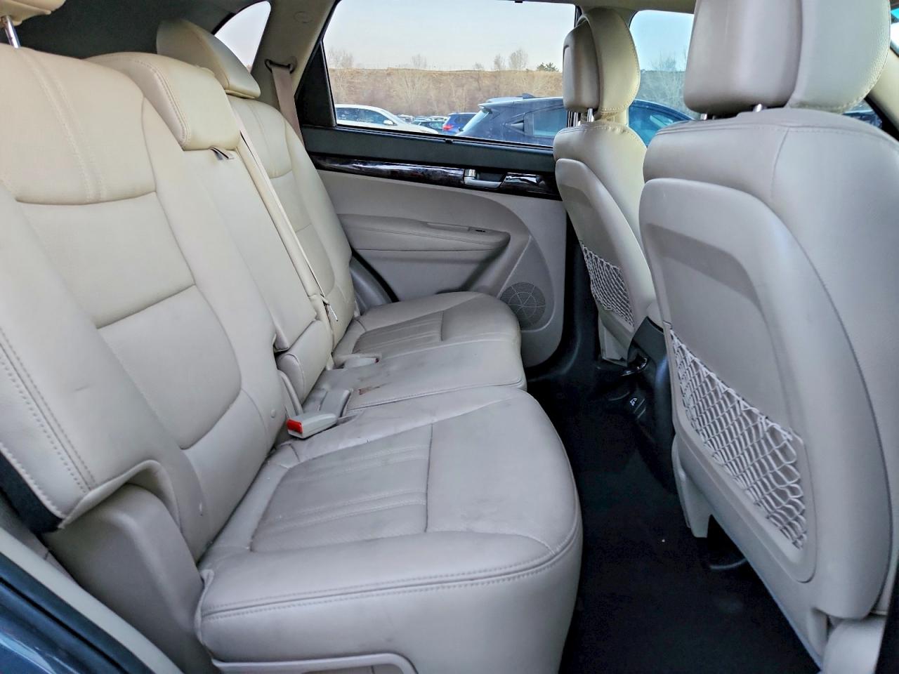 2014 KIA SORENTO EX photo 11
