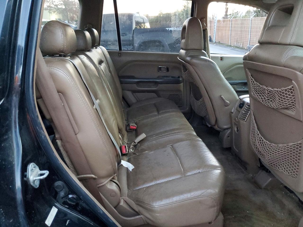 2005 HONDA PILOT EXL photo 11