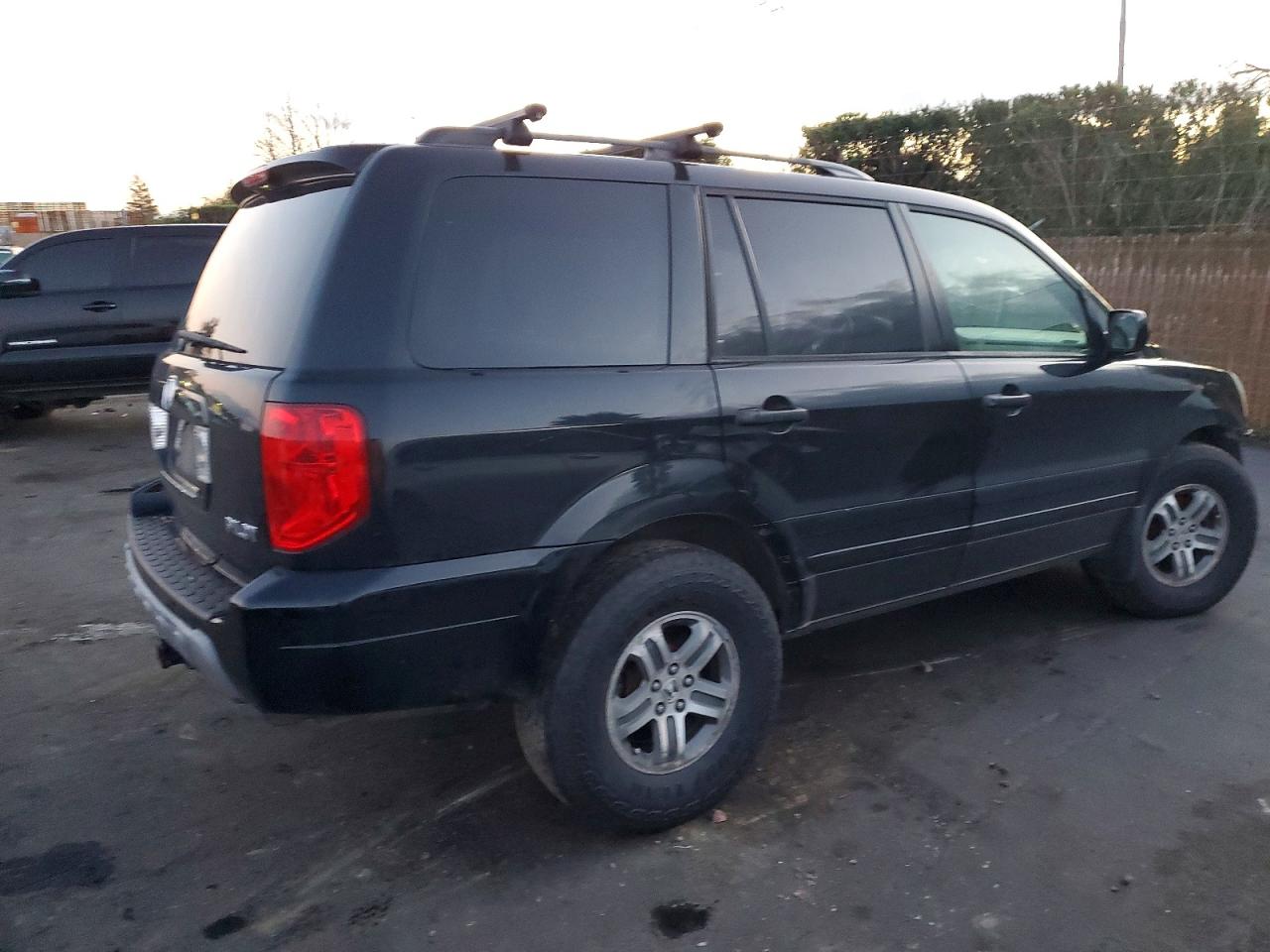 2005 HONDA PILOT EXL photo 3