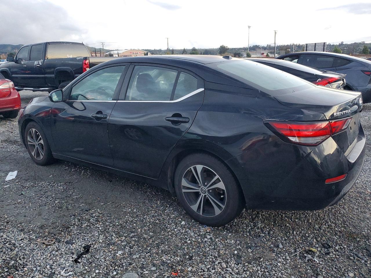 2022 NISSAN SENTRA SV photo 2