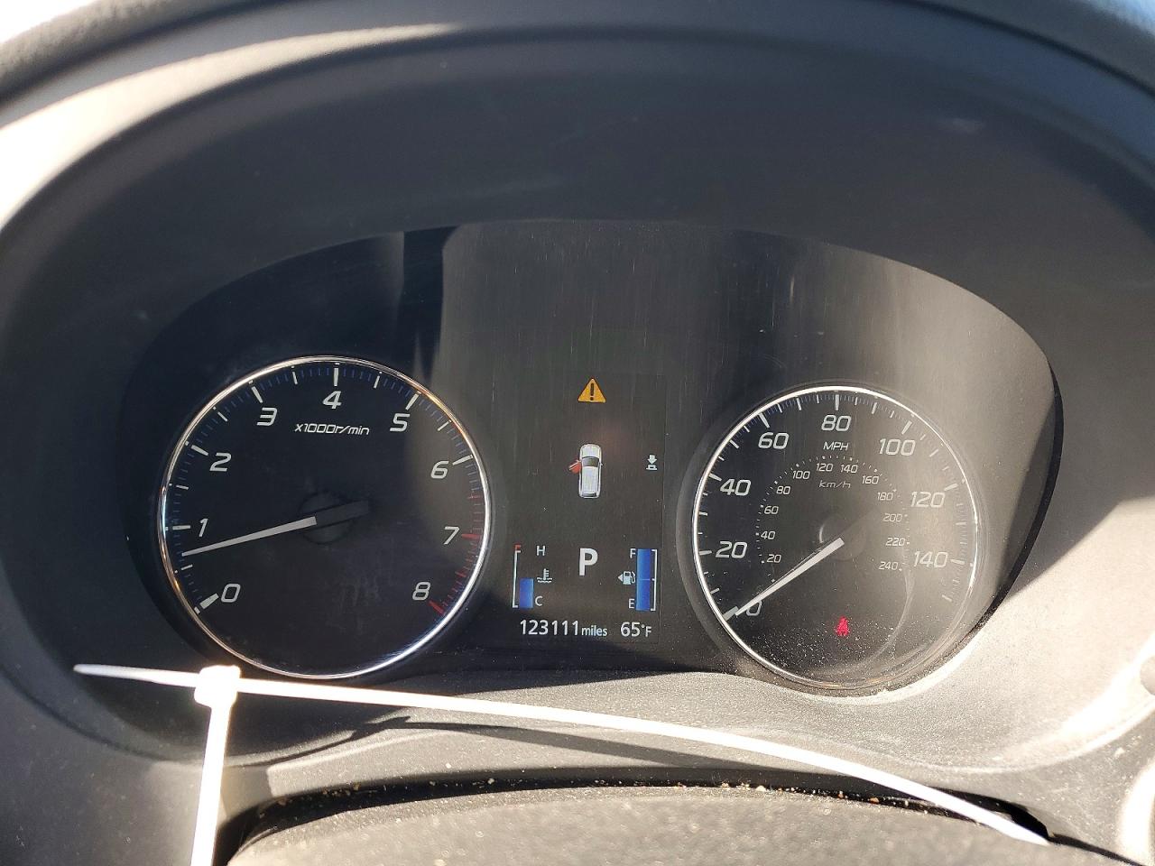 2018 MITSUBISHI OUTLANDER ES photo 17