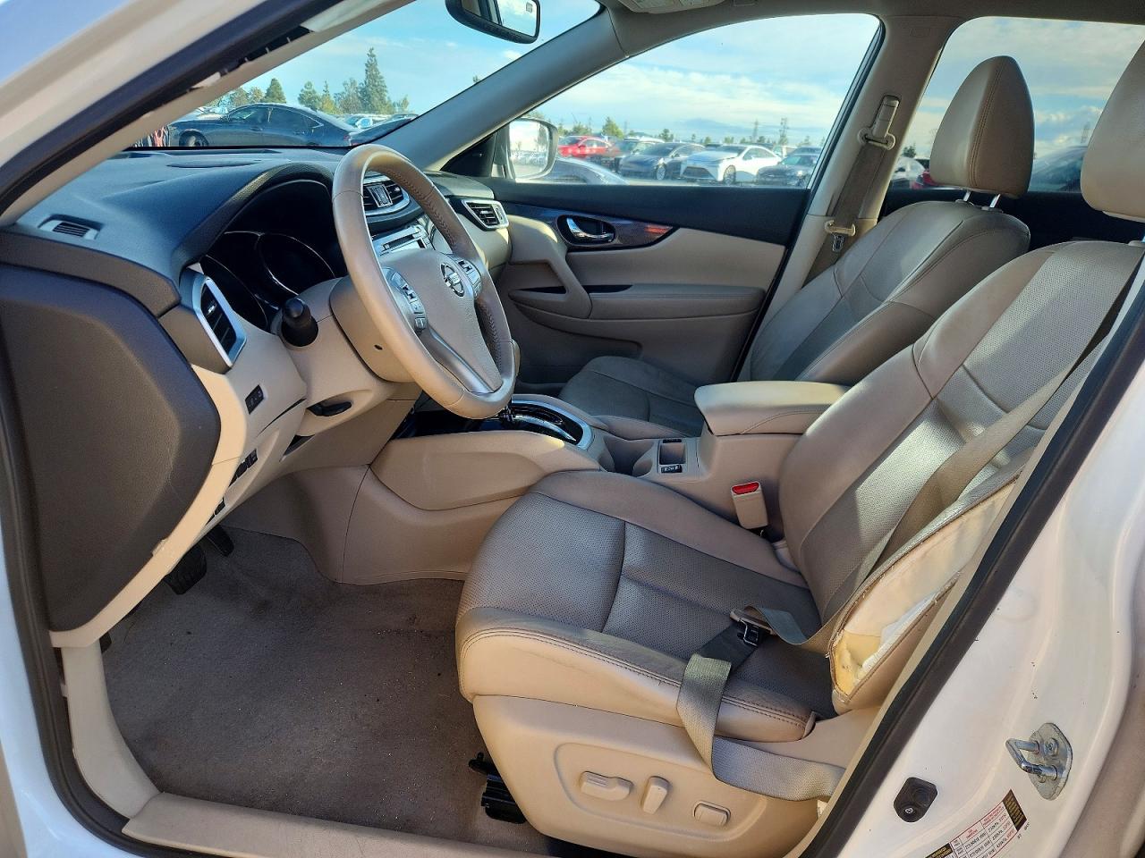 2014 NISSAN ROGUE S photo 7
