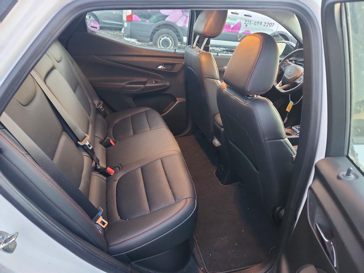 2023 CHEVROLET BOLT EUV LT photo 10