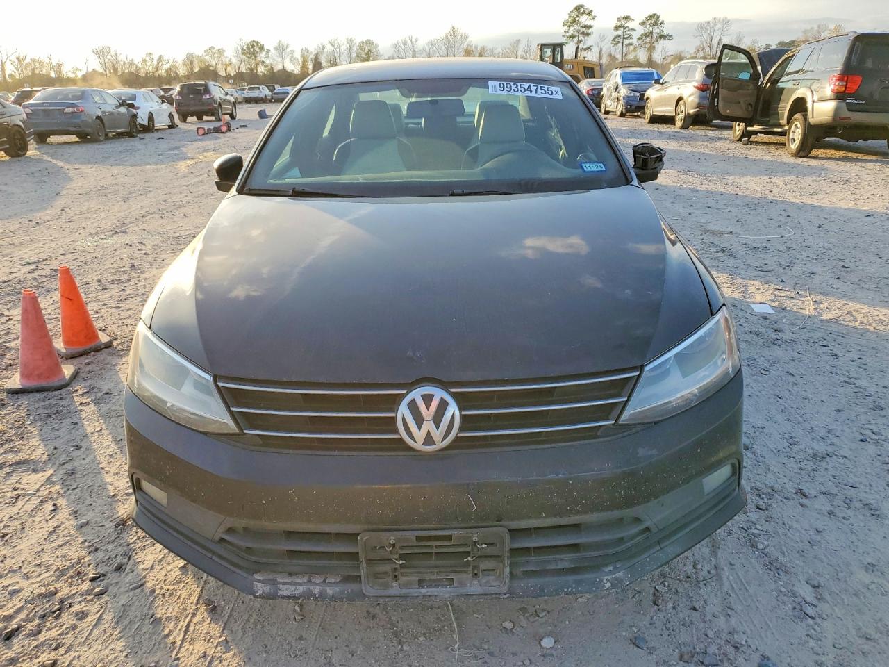 2016 VOLKSWAGEN JETTA SPORT photo 5