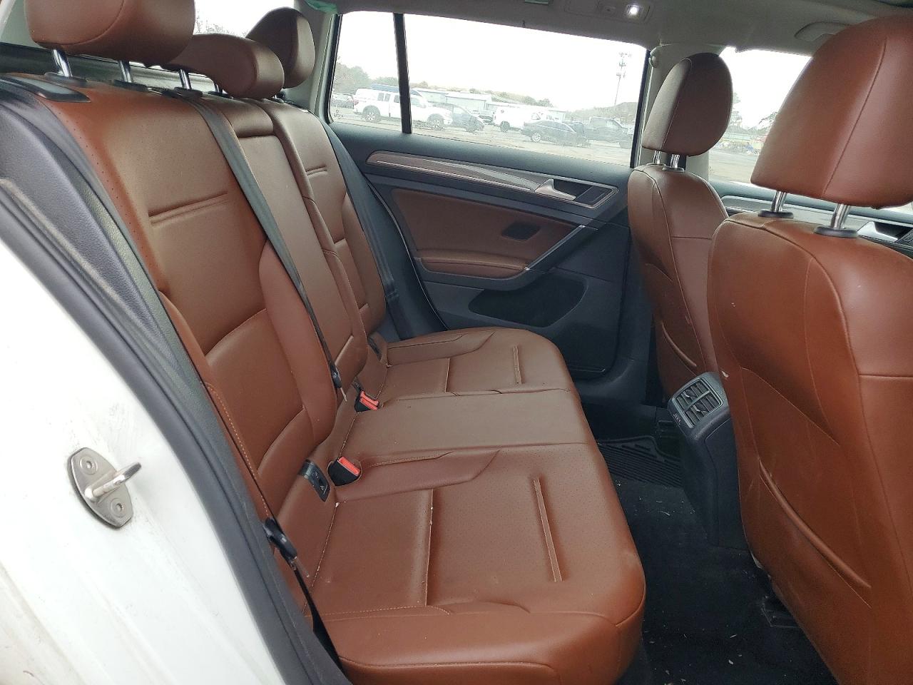 2017 VOLKSWAGEN GOLF ALLTRACK S photo 21