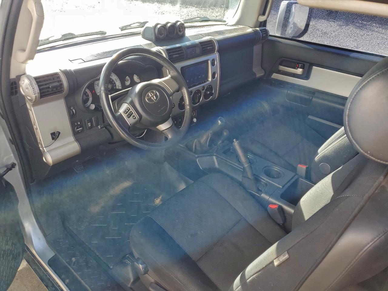 2007 TOYOTA FJ CRUISER photo 8