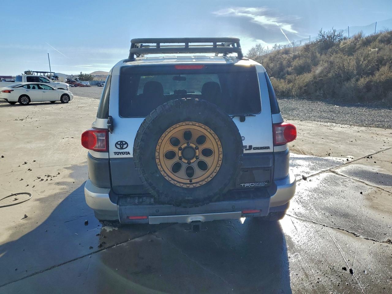 2007 TOYOTA FJ CRUISER photo 6