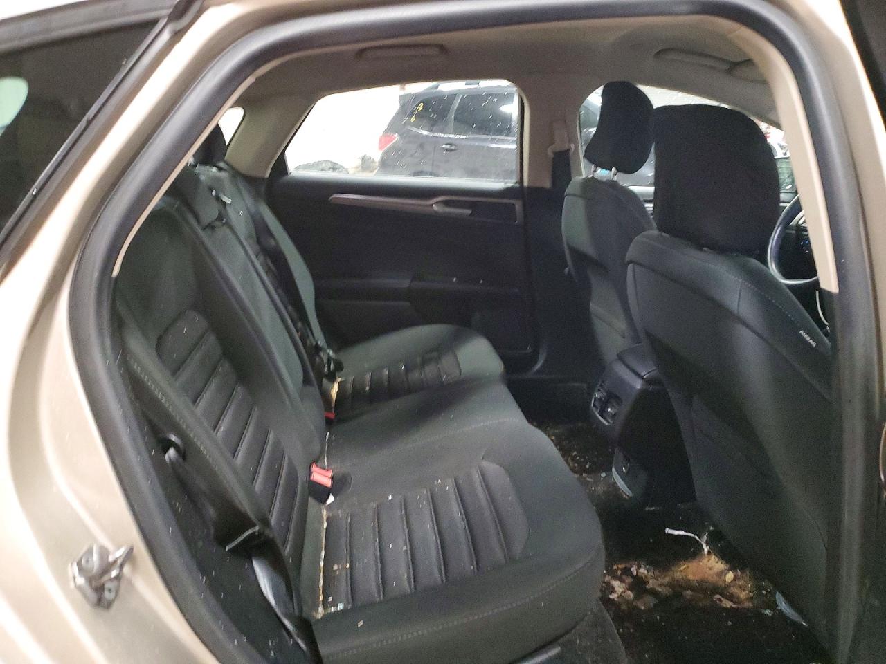 2017 FORD FUSION SE HYBRID photo 37