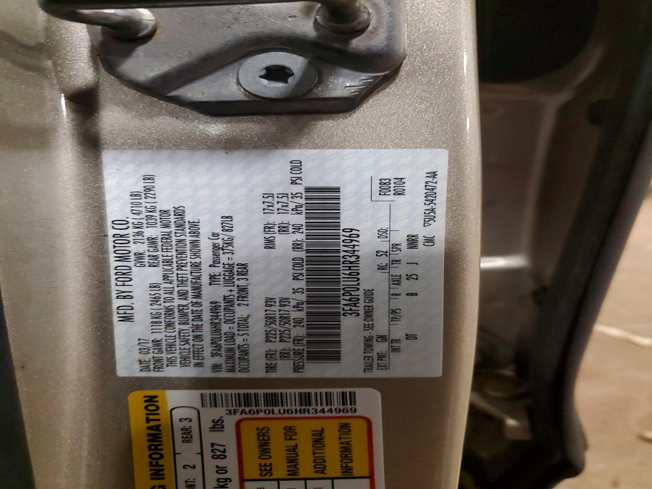 2017 FORD FUSION SE HYBRID photo 49