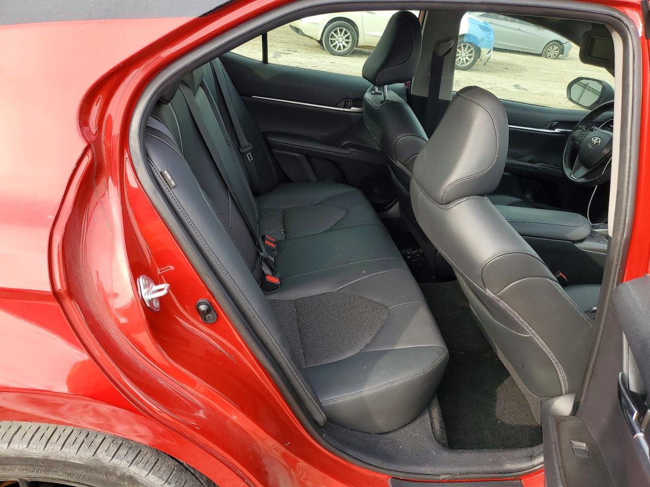 2022 TOYOTA CAMRY XSE photo 10