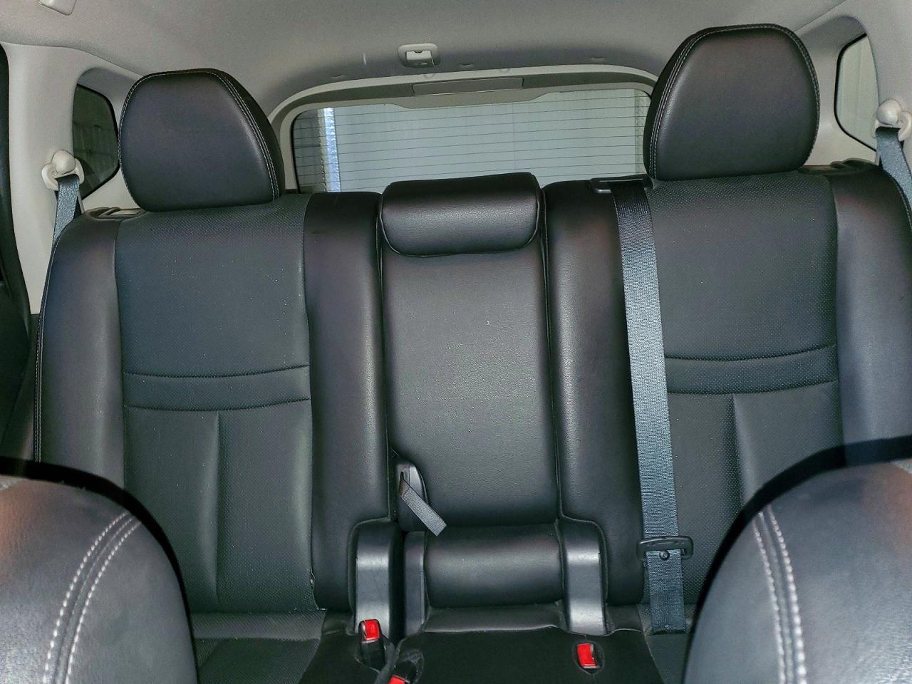 2016 NISSAN ROGUE S photo 10