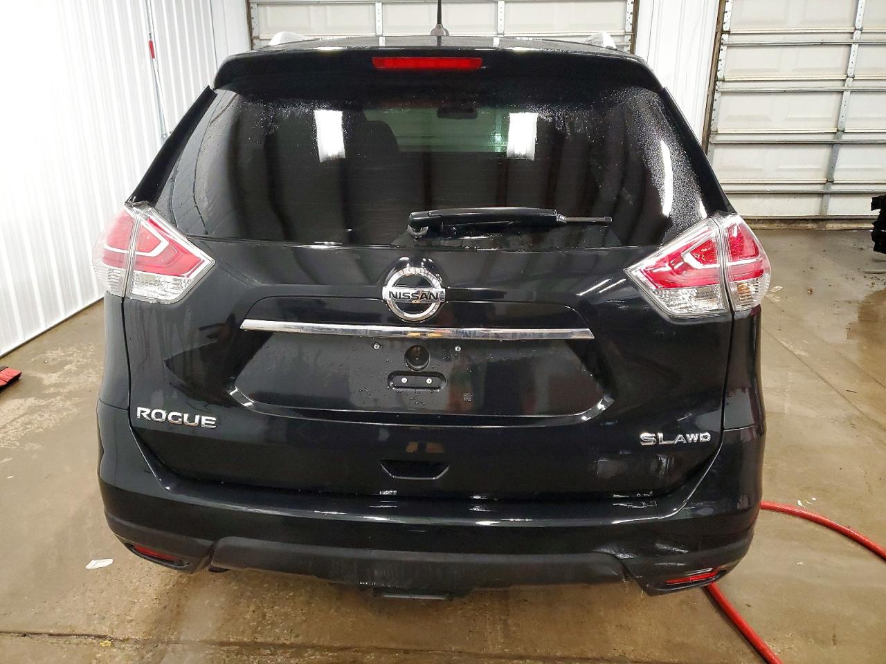 2016 NISSAN ROGUE S photo 6