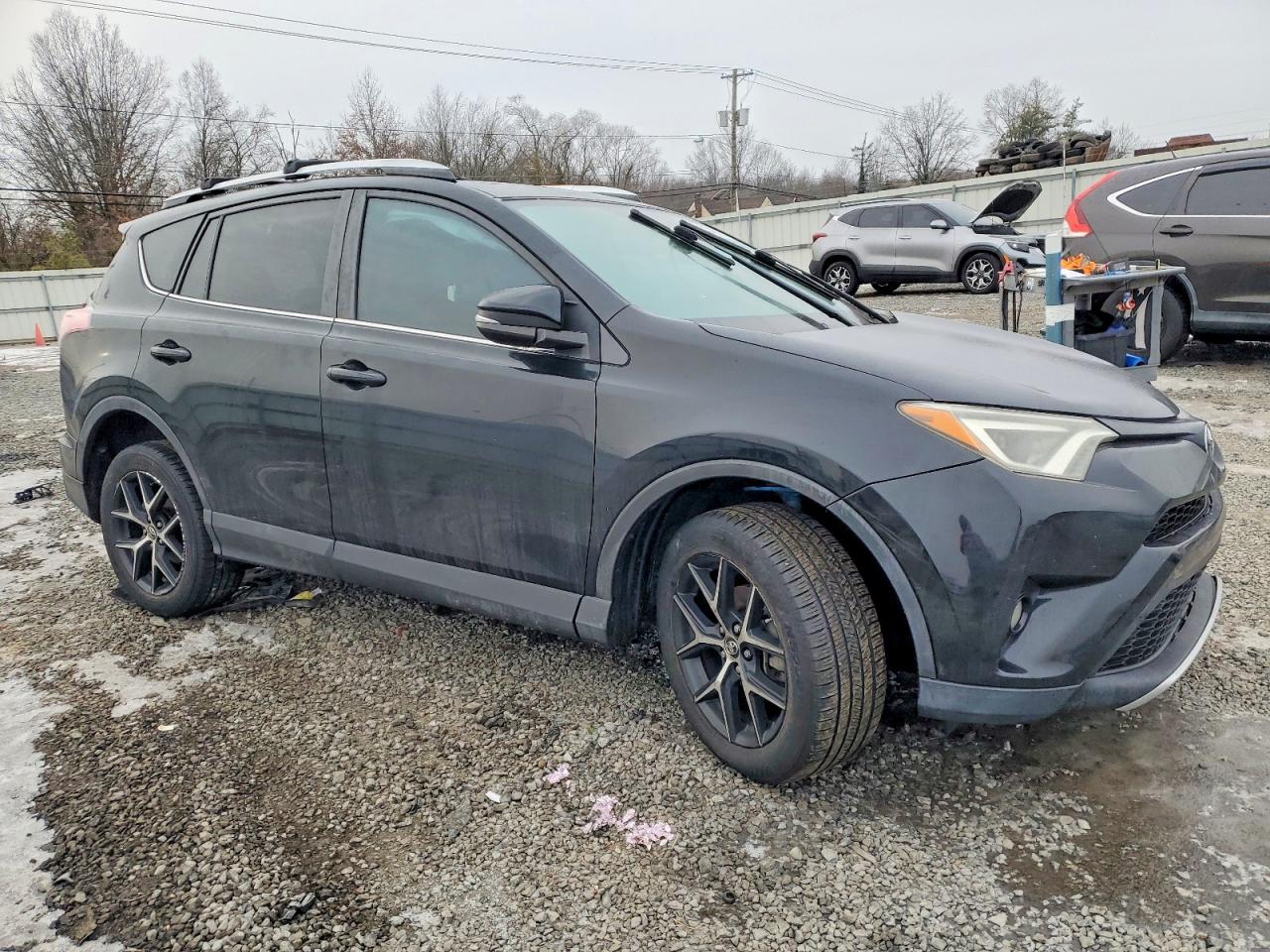 2016 TOYOTA RAV4 SE photo 7