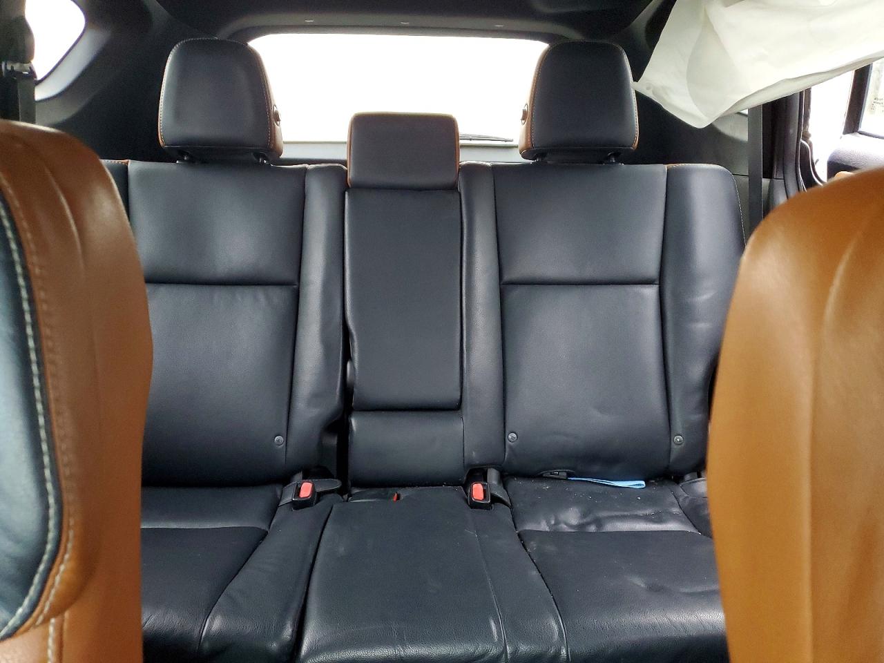 2016 TOYOTA RAV4 SE photo 19