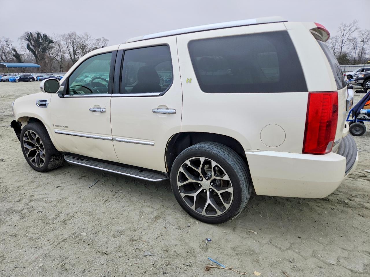 2009 CADILLAC ESCALADE HYBRID photo 2