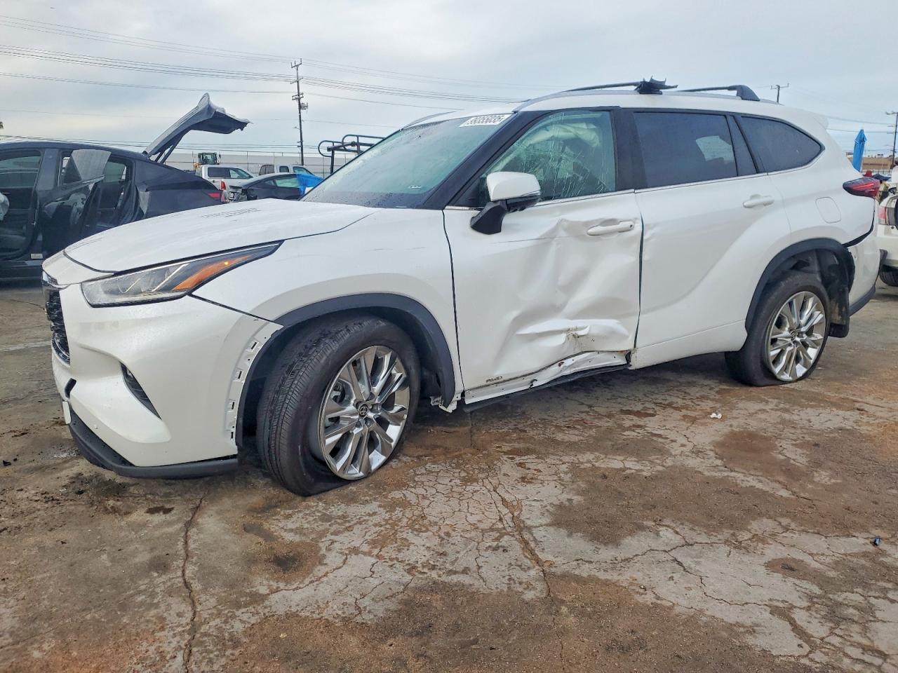 2025 TOYOTA HIGHLANDER HYBRID