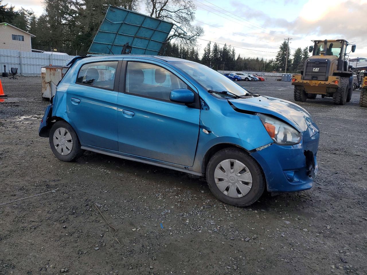 2015 MITSUBISHI MIRAGE DE photo 4