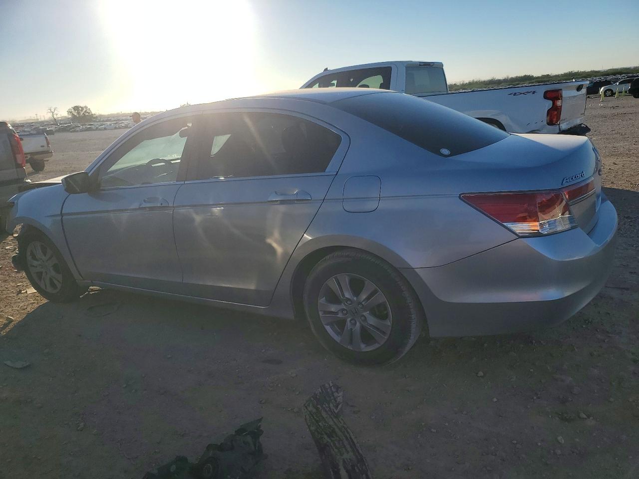 2012 HONDA ACCORD SE photo 2