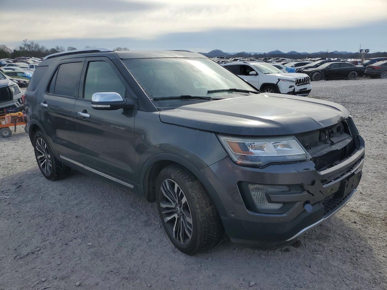 2016 FORD EXPLORER PLATINUM photo 4