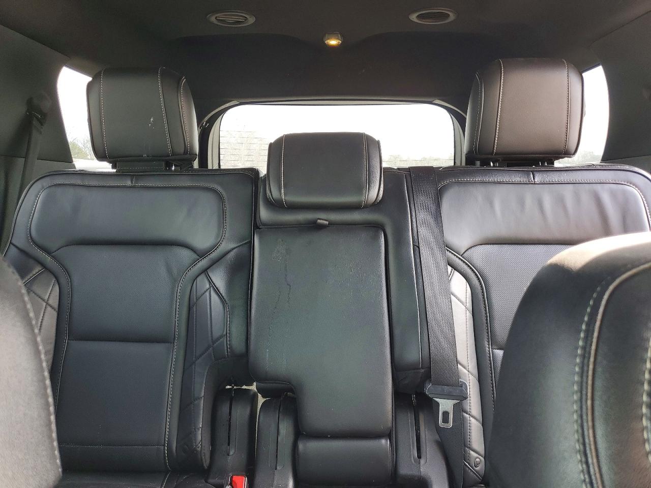 2016 FORD EXPLORER PLATINUM photo 10