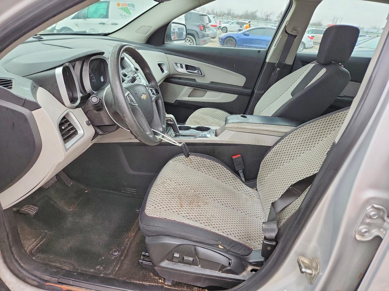 2015 CHEVROLET EQUINOX LS photo 13