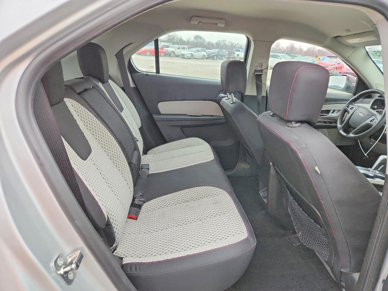 2015 CHEVROLET EQUINOX LS photo 21
