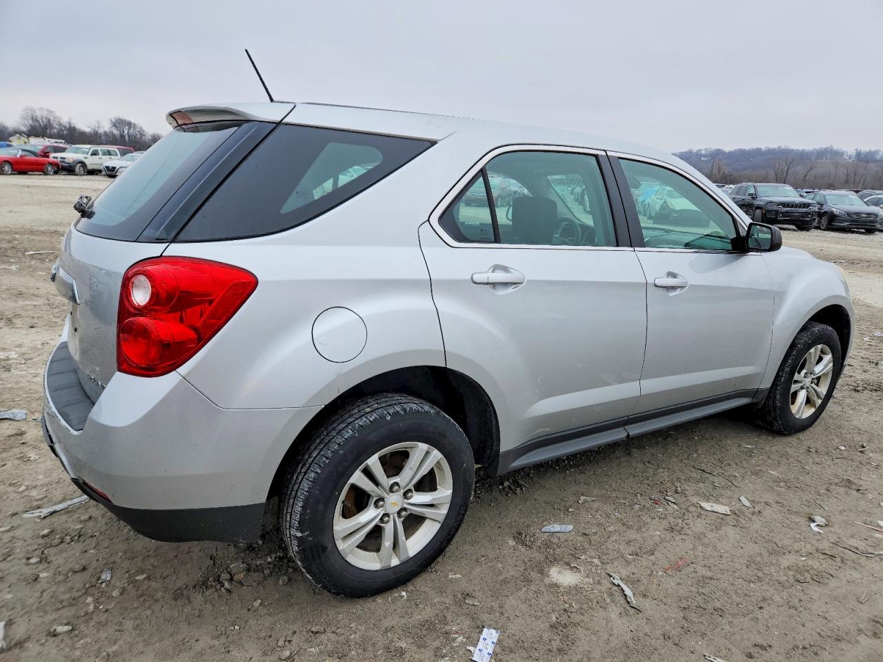 2015 CHEVROLET EQUINOX LS photo 5