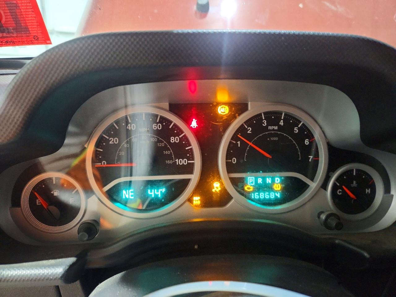 2009 JEEP WRANGLER UNLIMITED SAHARA photo 9