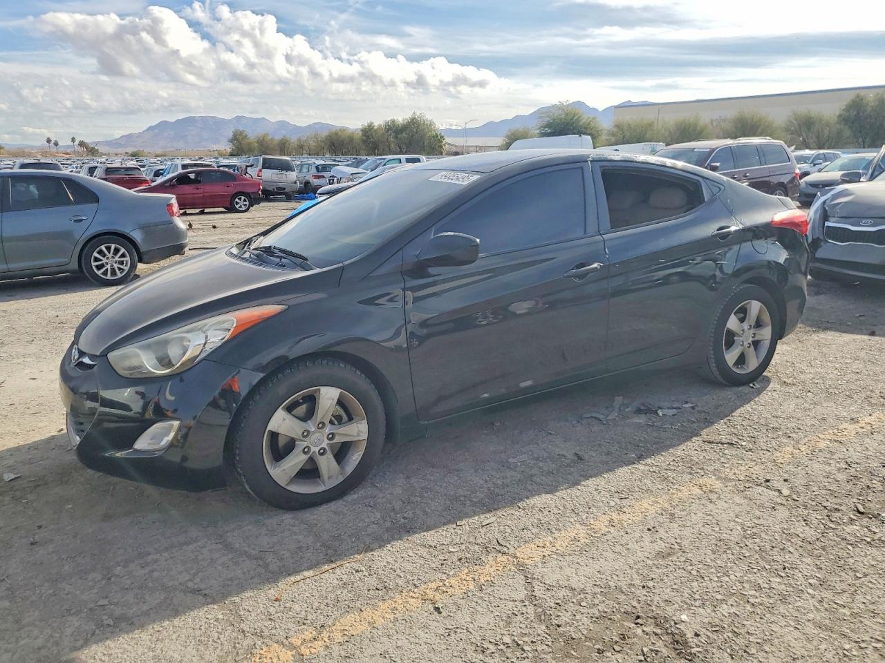 2012 HYUNDAI ELANTRA