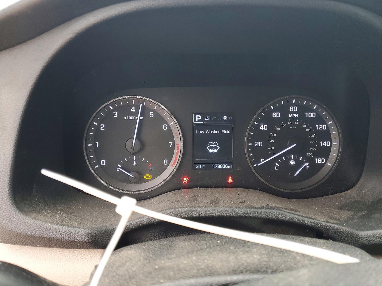 2017 HYUNDAI TUCSON SE PLUS photo 9