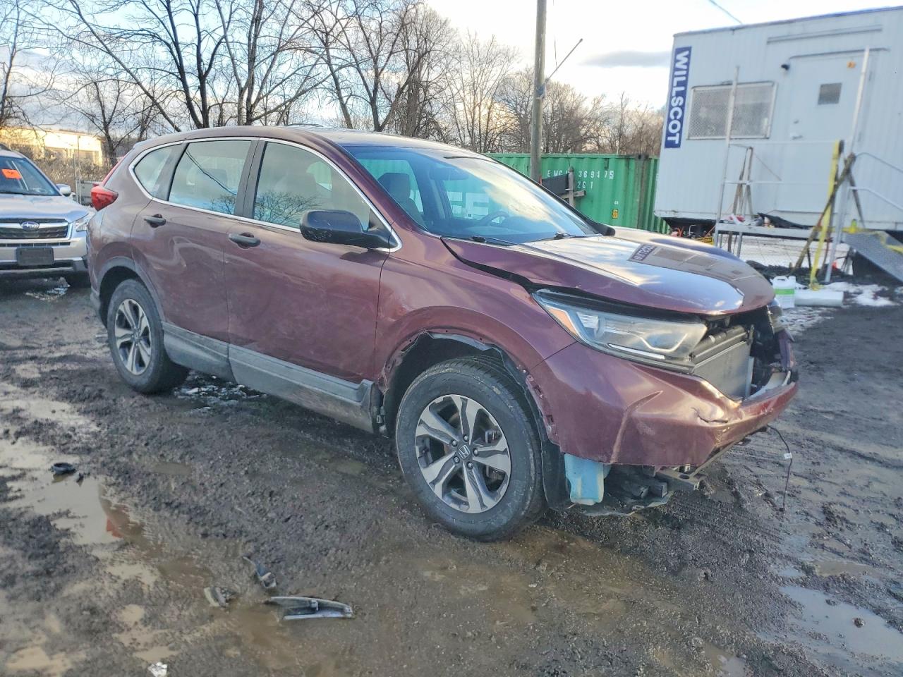 2017 HONDA CR-V LX photo 4