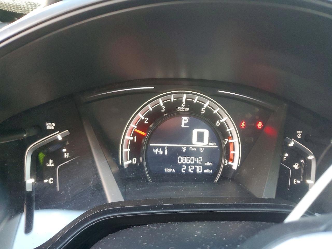2017 HONDA CR-V LX photo 9