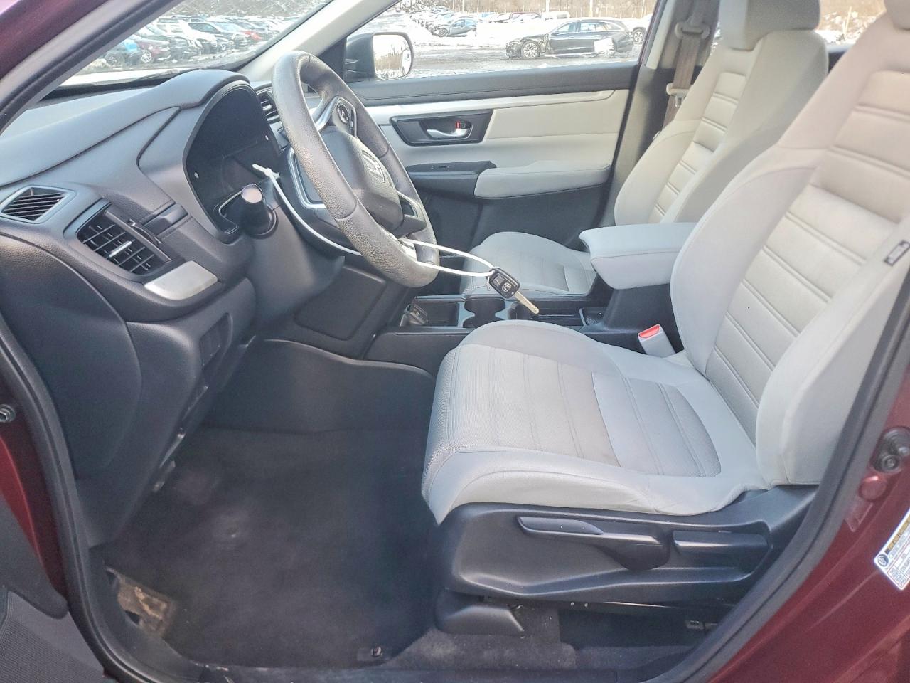 2017 HONDA CR-V LX photo 7