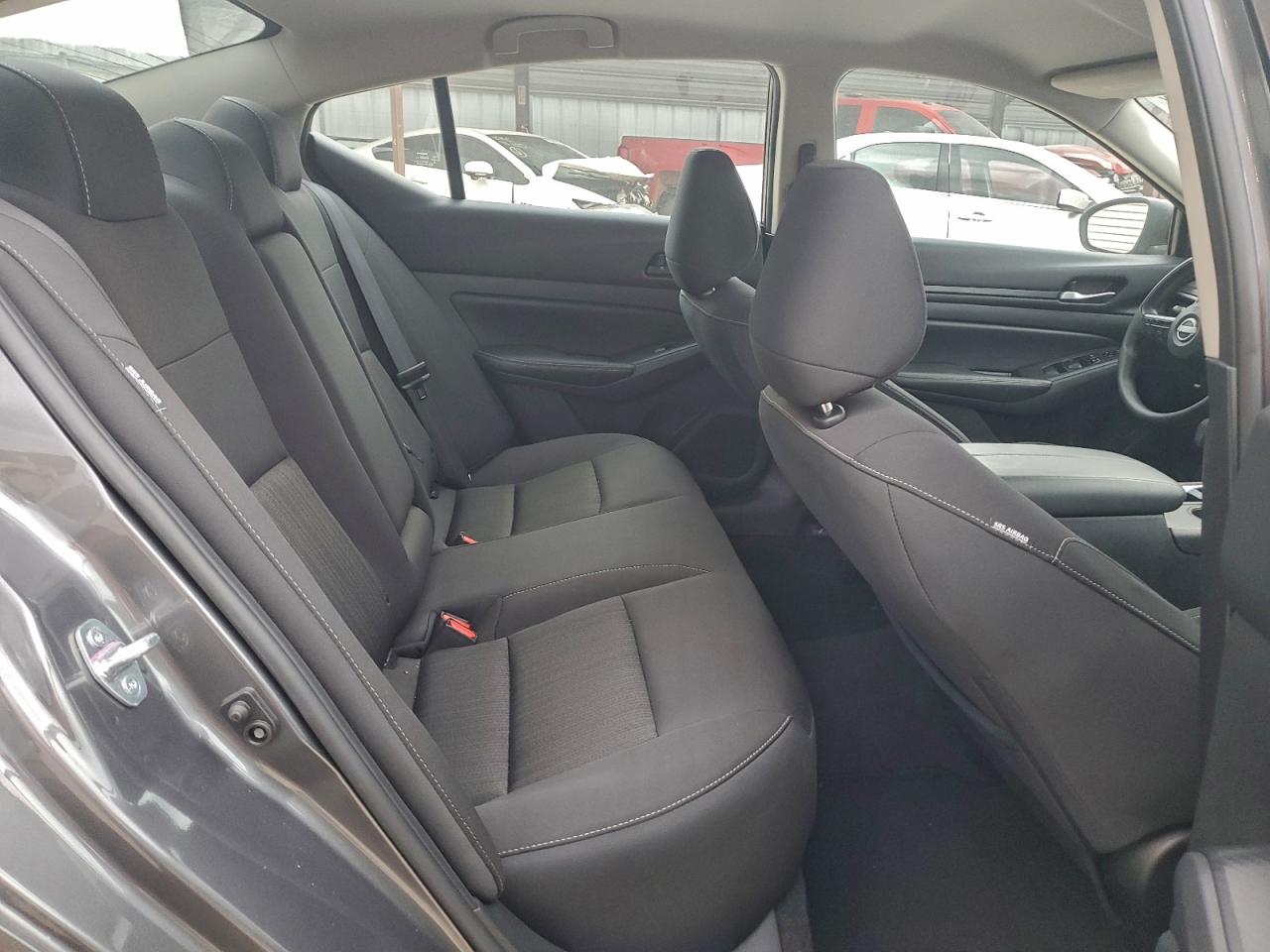 2025 NISSAN ALTIMA SV photo 10