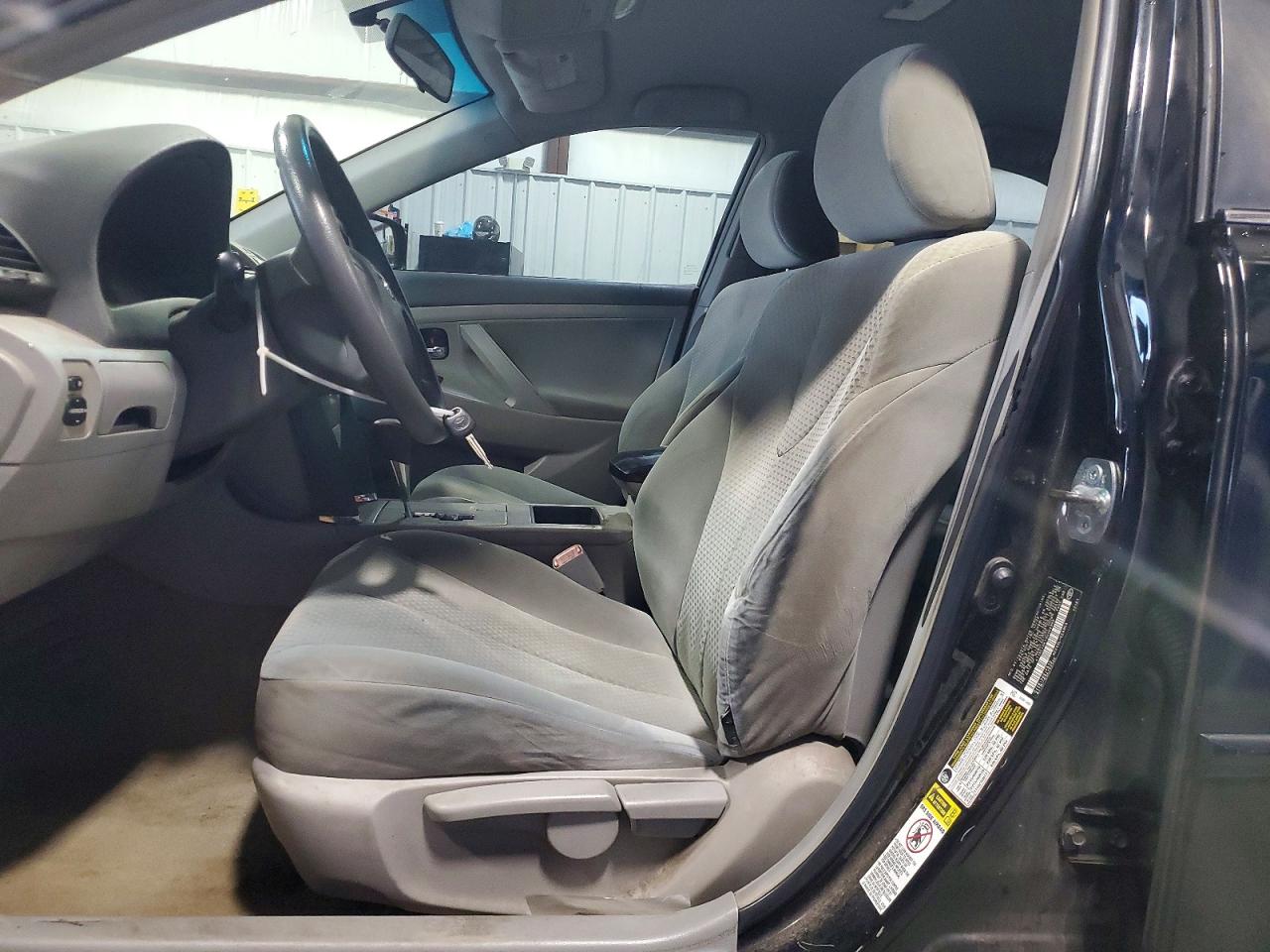 2009 TOYOTA CAMRY BASE photo 7