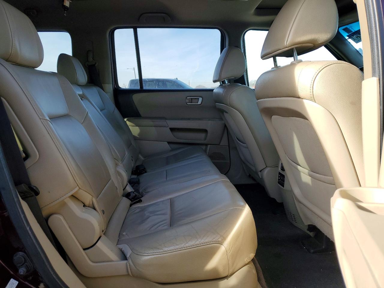 2012 HONDA PILOT EXL photo 11