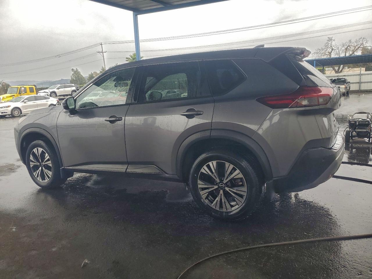 2023 NISSAN ROGUE SV photo 2