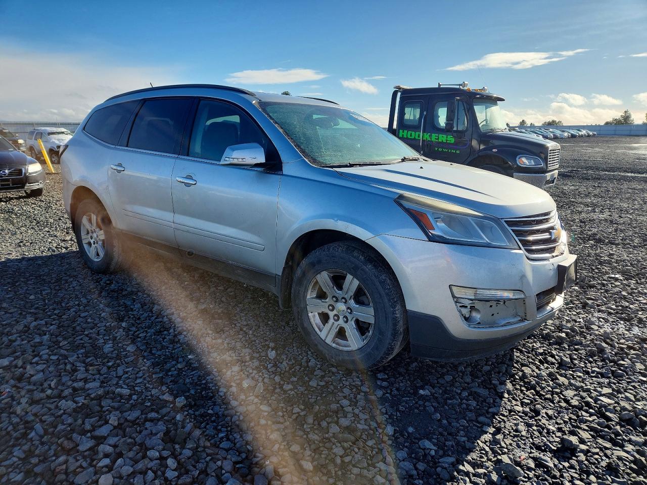 2014 CHEVROLET TRAVERSE LT photo 4