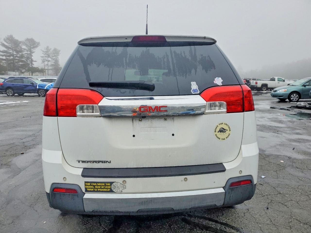 2011 GMC TERRAIN SLT photo 6