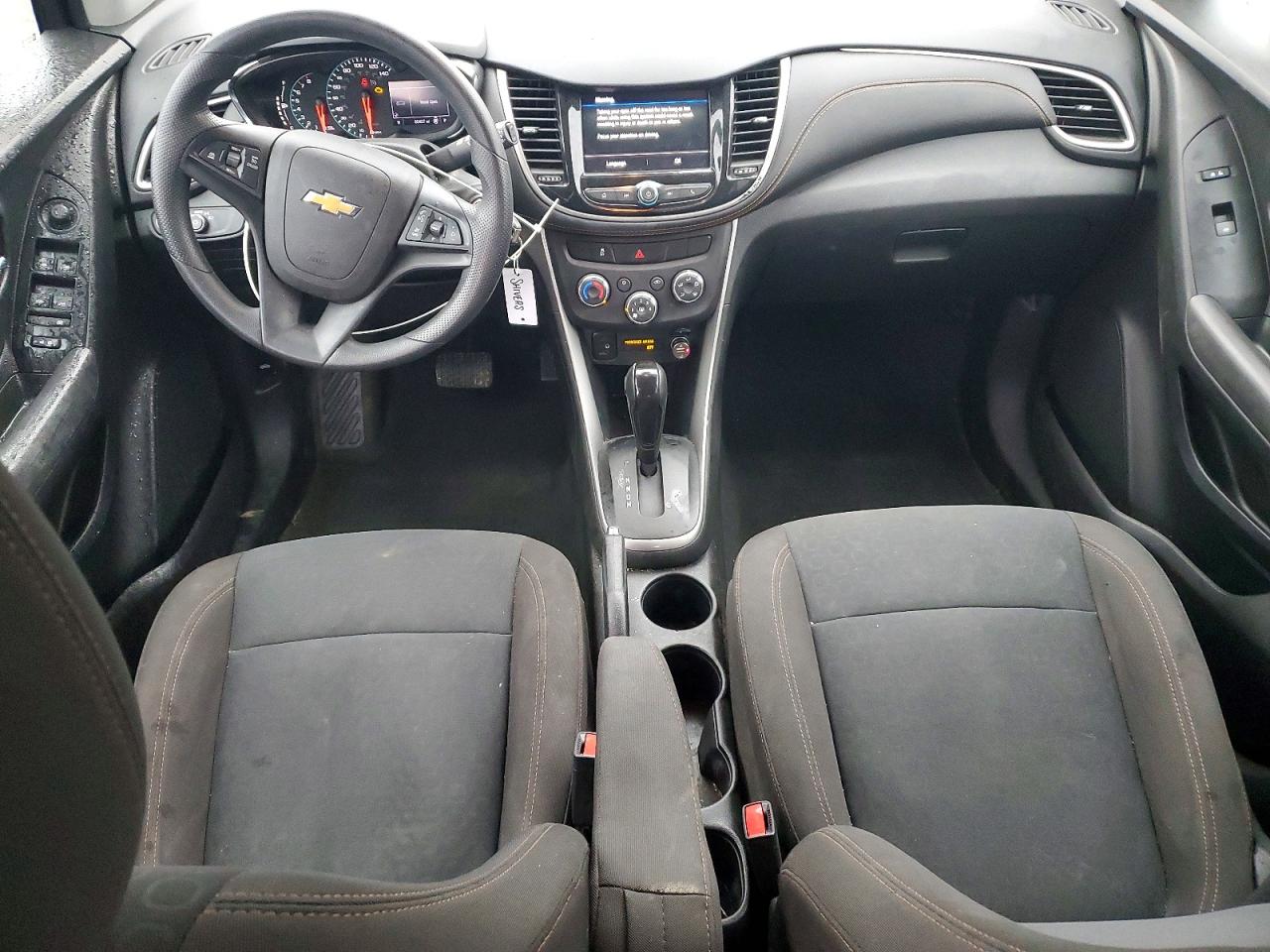 2020 CHEVROLET TRAX LS photo 8