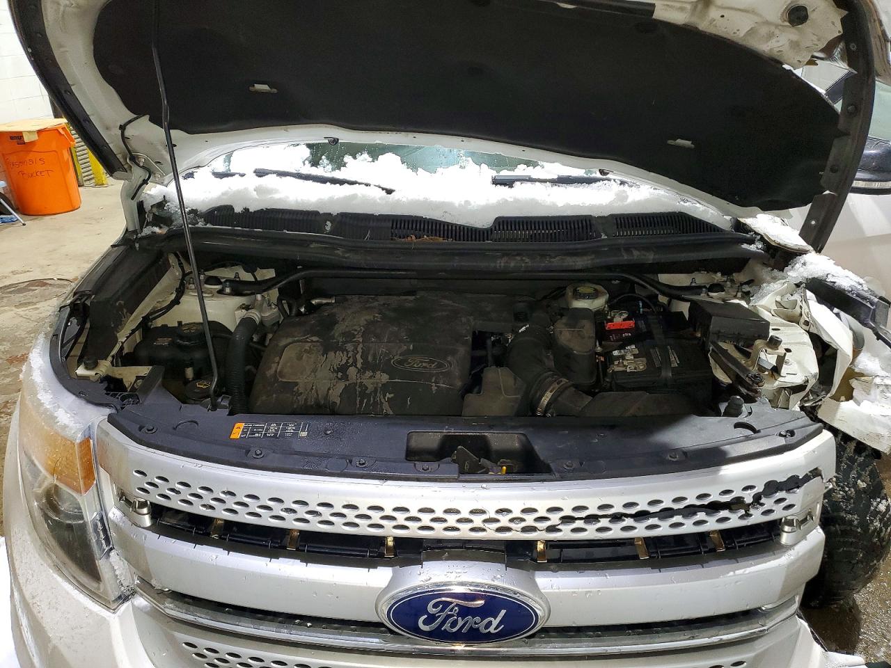 2014 FORD EXPLORER XLT photo 12