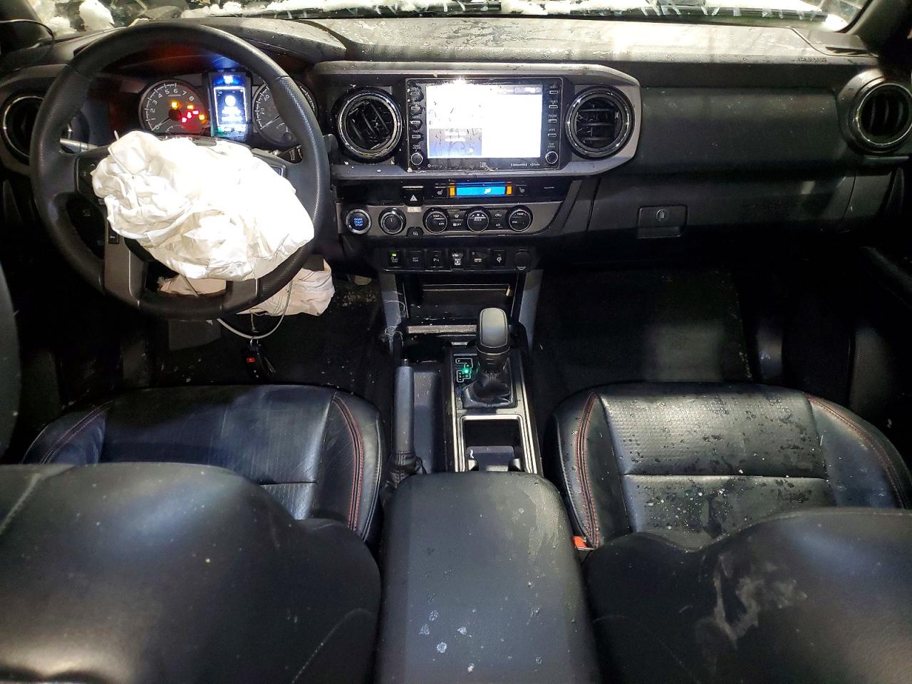 2021 TOYOTA TACOMA photo 8