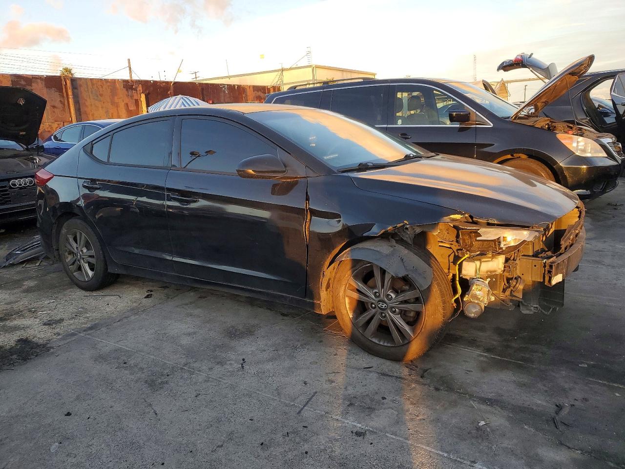 2017 HYUNDAI ELANTRA SE photo 4