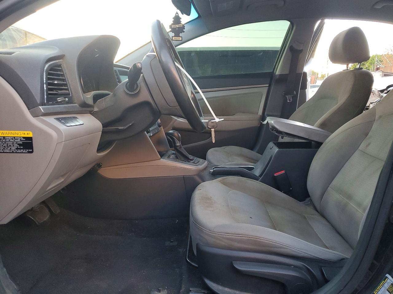 2017 HYUNDAI ELANTRA SE photo 7