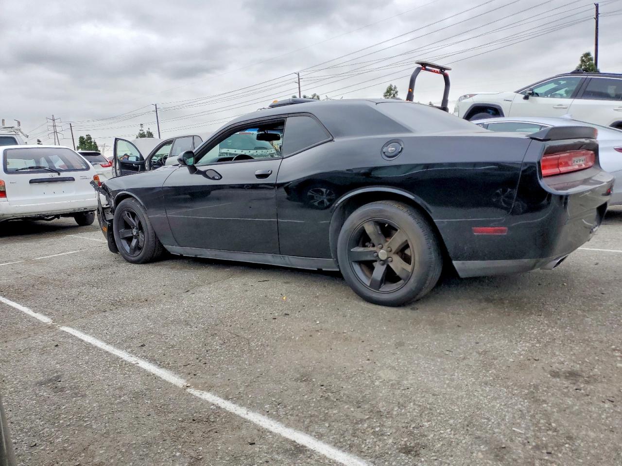 2012 DODGE CHALLENGER R/T photo 2