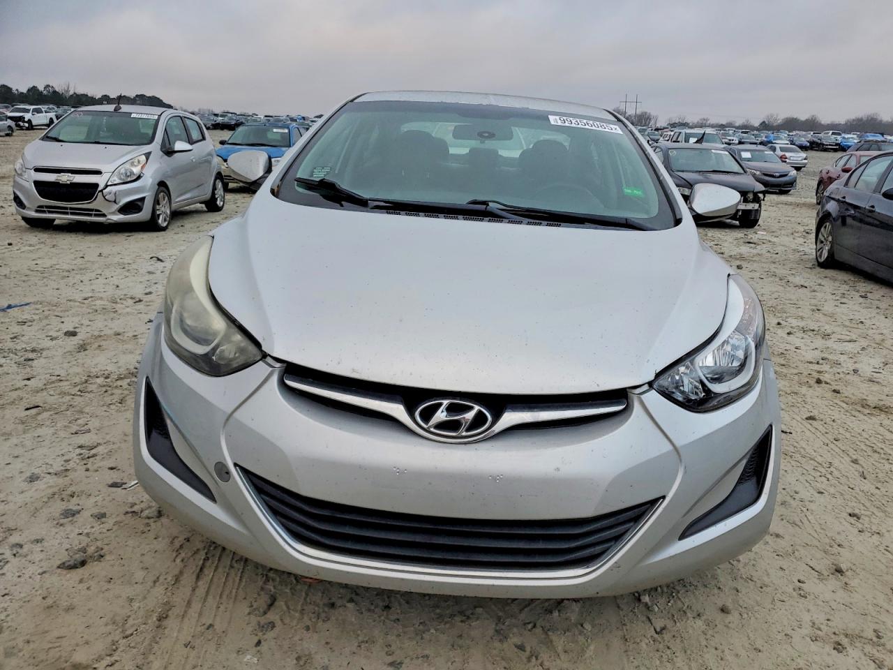 2016 HYUNDAI ELANTRA SE photo 9