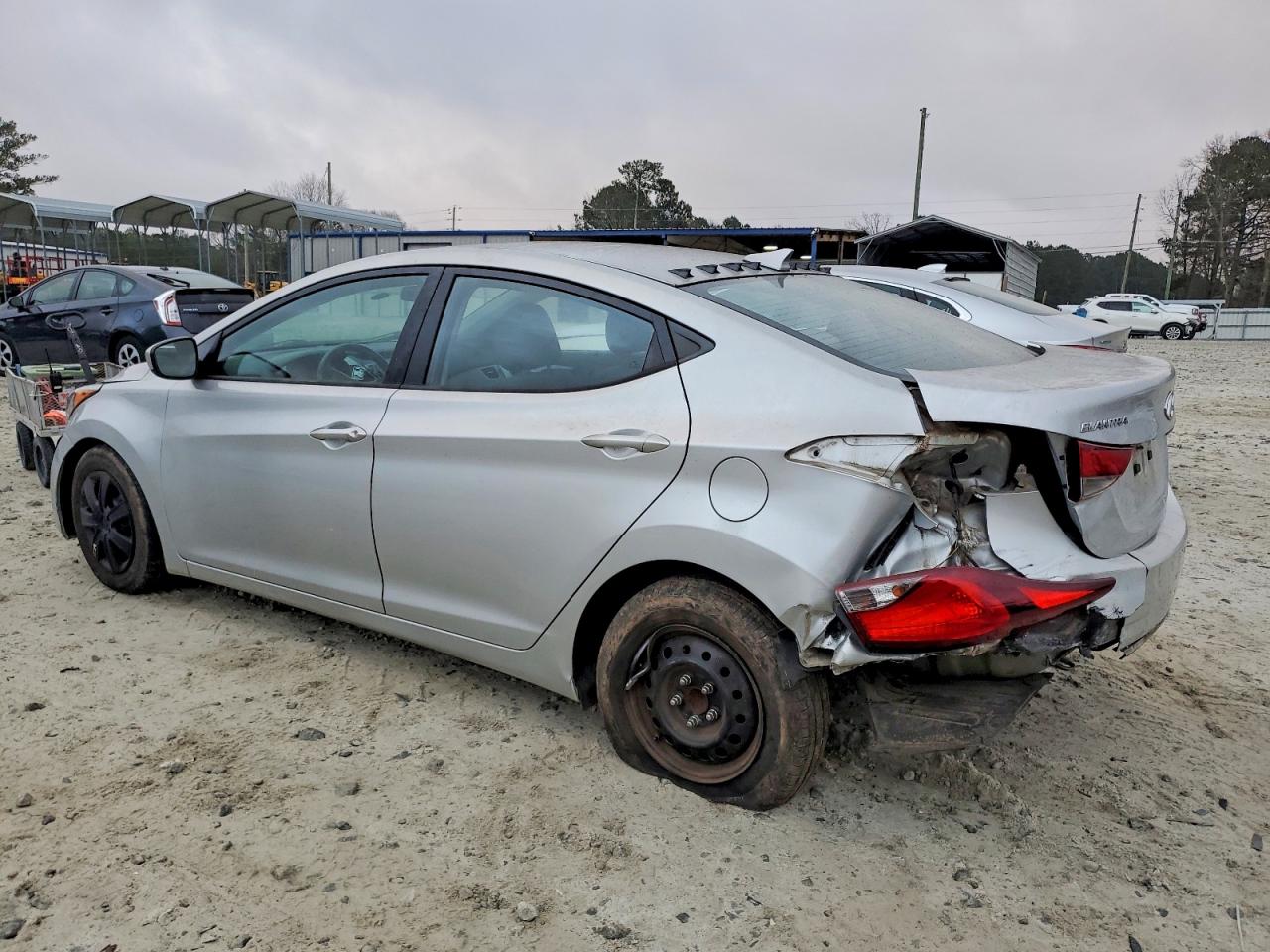 2016 HYUNDAI ELANTRA SE photo 3